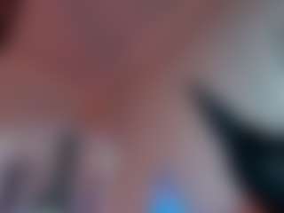 Live cam show with Zia - Gamer Big Tits on nudelive.tv