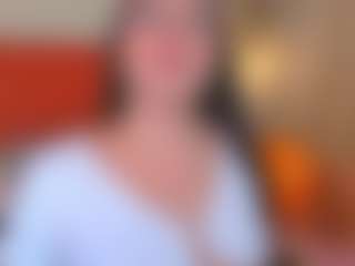 Live cam show with Caandace - Blonde Hair on SxyPornLive
