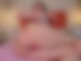 Live cam show with Caandace - Teen (18+) on AdultVida.com