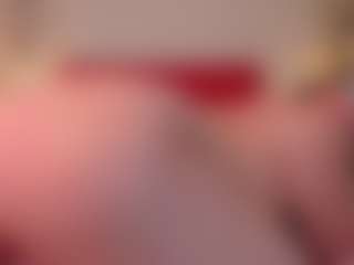 Live cam show with Caandace - Latex on madthumbs