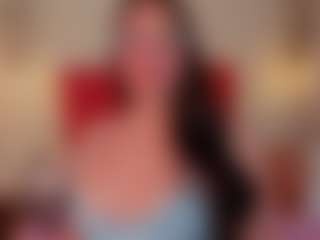 Live cam show with Caandace - Latex on Stripli.com