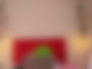 Live cam show with Caandace - Gamer Black on hrnylive.com