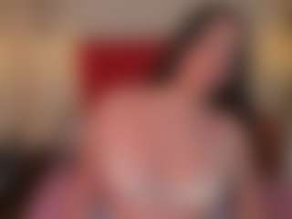 Live cam show with Caandace - Latex on hotwifechat.live