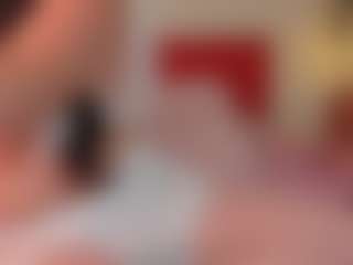 Live cam show with Caandace - Latex on Camming Site