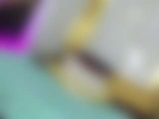 Live cam show with Dianamilf - Granny on live18s.com