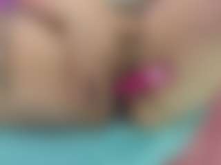Dianamilf MILF webcam performer live streaming