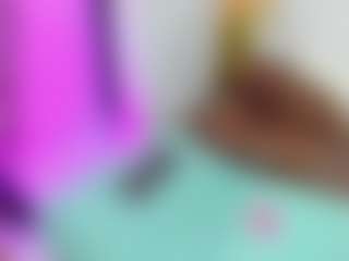 Live cam show with Dianamilf - Granny MILF on Camming Site