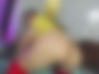 Dianamilf's Live Sex Cam Show