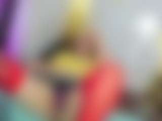 Live cam show with Dianamilf - Bedroom Mature on AdultVida.com