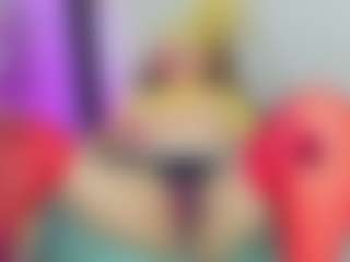 Live cam show with Dianamilf - Asian Curvy on CamwithHer