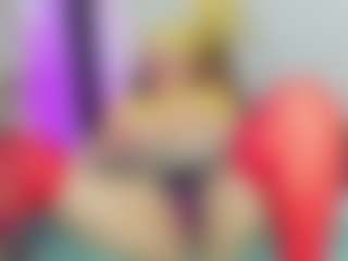 Live cam show with Dianamilf - Granny Dildo on TastyBlacksLive