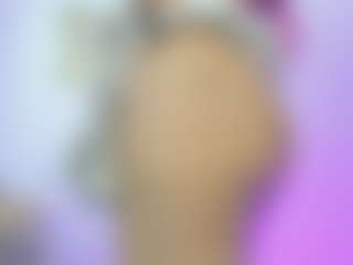 Live cam show with Dianamilf - Mature on Camsoda