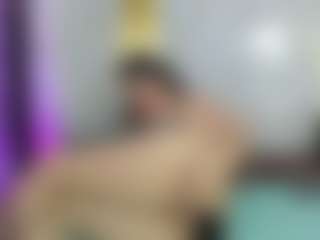 Live cam show with Dianamilf - Asian Granny on Camsoda