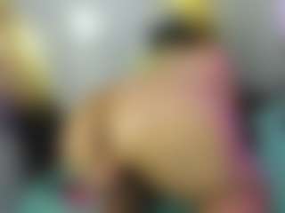 Live cam show with Dianamilf - Asian MILF on Camiplay Live