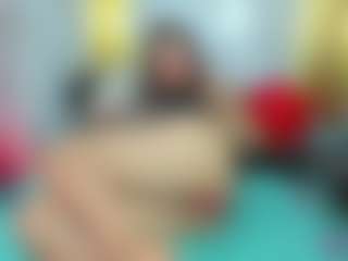 Live cam show with Dianamilf - Small Tits Mature on StripNow
