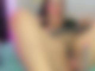 Live cam show with Dianamilf - Tattoos Granny on Camming Site