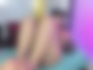 Live cam show with Dianamilf - Hairy Pussy Latina on AdultVida.com | colombia