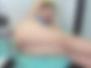 Live cam show with Dianamilf - Ahegao on CamClone