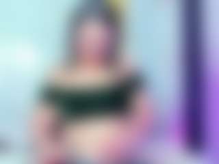 Live cam show with Dianamilf - Latina on Streamer API | colombia