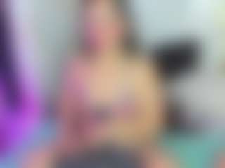 Live cam show with Dianamilf - Granny on Camsoda