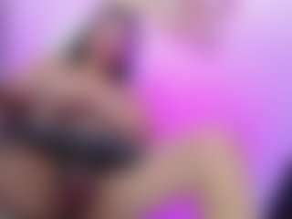 Live cam show with Dianamilf - Solo on Latina Girls