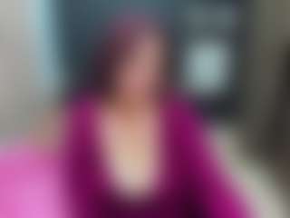 Live cam show with EllenHope - Granny on hrnylive.com