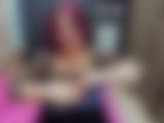 Live cam show with EllenHope - Granny on makecum.org