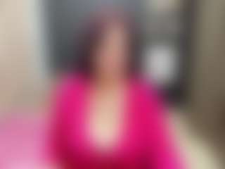 Live cam show with EllenHope - Granny on TeamSkeetLive