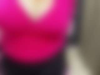 Live cam show with EllenHope - Granny Big Tits on madthumbs
