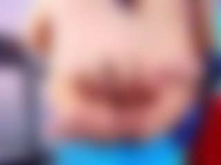 Live cam show with Moxa - Living Room on fapnchat