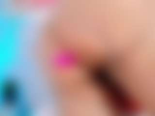 Moxa's Live Sex Cam Show