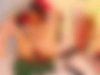 Live cam show with Moxa - Middle Aged on crypto-cams