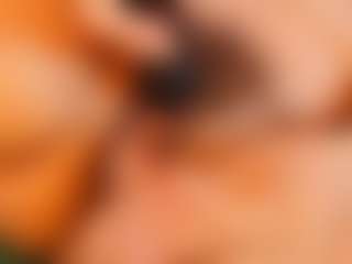 Live cam show with Moxa - Hairy Pussy on Camsoda