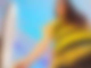Live cam show with Moxa - Hairy Pussy on Dare Cams