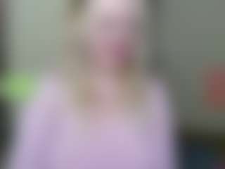 you-dreams MILF webcam performer live streaming