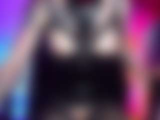 Live cam show with Nellene - Doggy on SquirtSoMuch