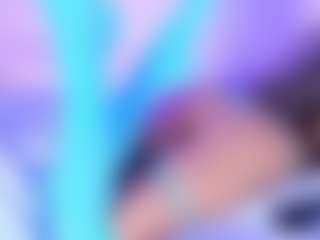 BrianaLovs's Live Sex Cam Show