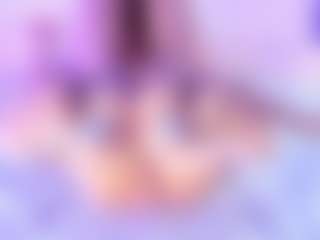 BrianaLovs's Live Sex Cam Show