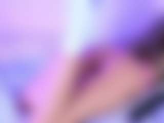 BrianaLovs's Live Sex Cam Show