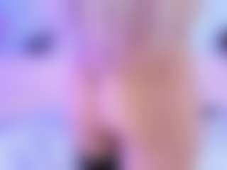 BrianaLovs's Live Sex Cam Show