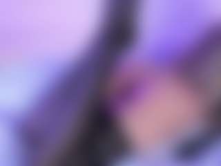 BrianaLovs's Live Sex Cam Show