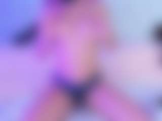Live cam show with BrianaLovs - Blonde Hair on Camsoda