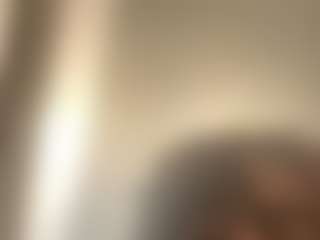 bigpapirocky's Live Sex Cam Show