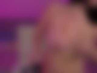 Live cam show with DaenerysDaen - Emo on live18s.com