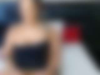 Live cam show with QueenNicky1 - Bedroom Ebony on Camming Site