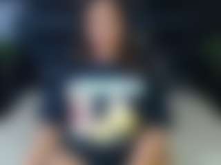 QueenNicky1's Live Sex Cam Show