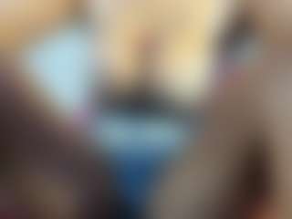 Live cam show with ANTONELLAKLING - Thong on Camsoda