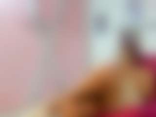 Live cam show with ANTONELLAKLING - Facial Piercings on Camsoda