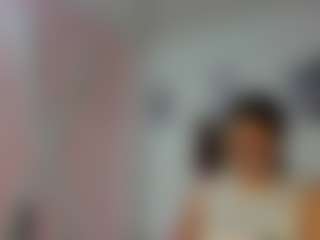 Live cam show with ANTONELLAKLING - Hairy Pussy Teen (18+) on madthumbs