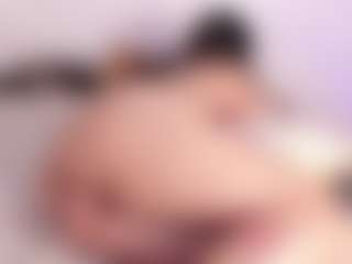 EMILY DIOR's Live Sex Cam Show